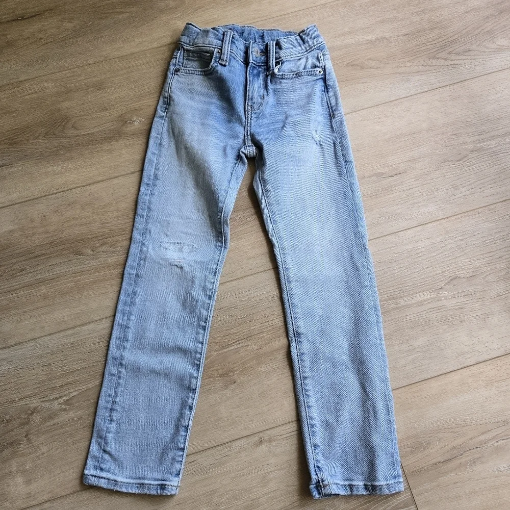 Kids size 7 Light Wash Distressed Old Navy Straight Leg Slim 360 Jeans EUC